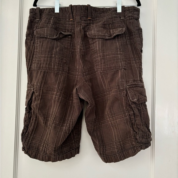 Tommy Bahama Cargo Shorts 34 waist - Picture 3 of 3